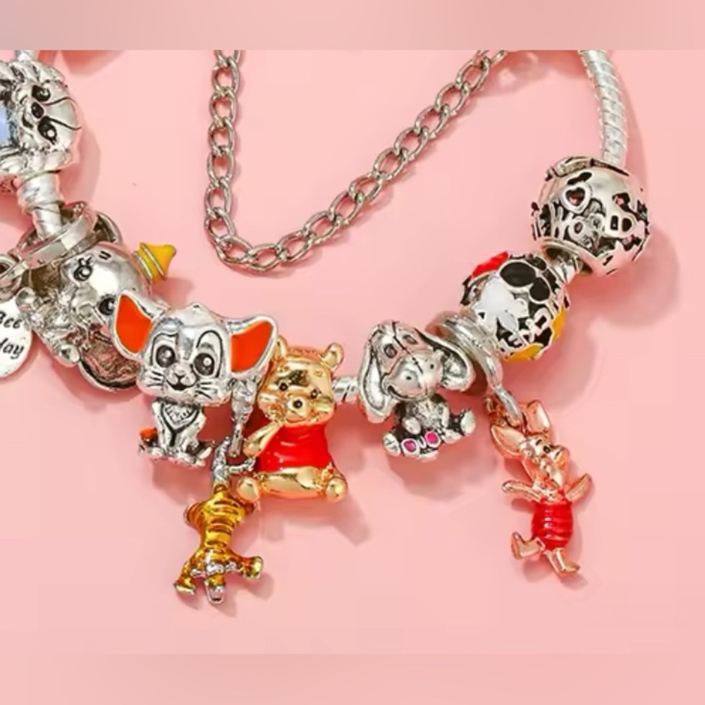 925 Sterling Silver Various Winnie The Pooh Characters Themed Charm Bracelet - Picture 7 of 7
